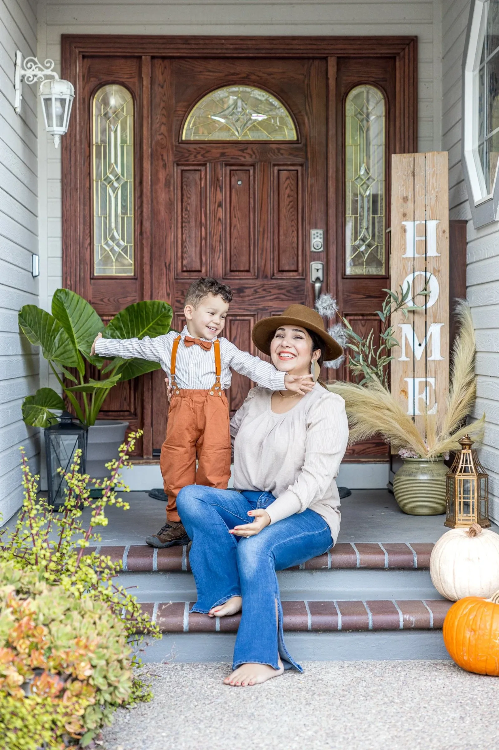 Outdoor family portrait, SF Peninsula — Menlo Park